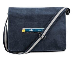 50027 Printed Messenger Bag
